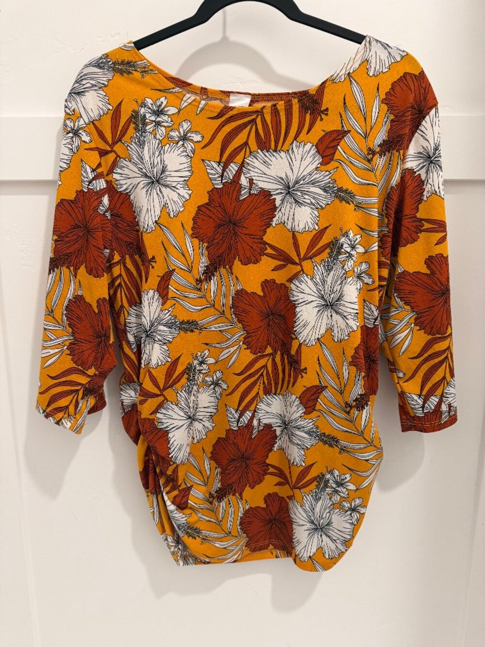 Yeinis Fashion XL Tropical Floral Top Mustard Orange Ruched Side Stretch Blouse